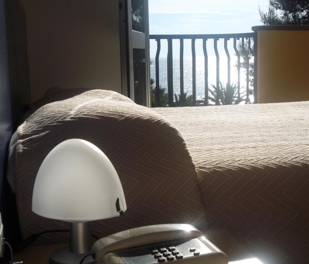 Hotel Quattropalme Tortoreto Екстериор снимка