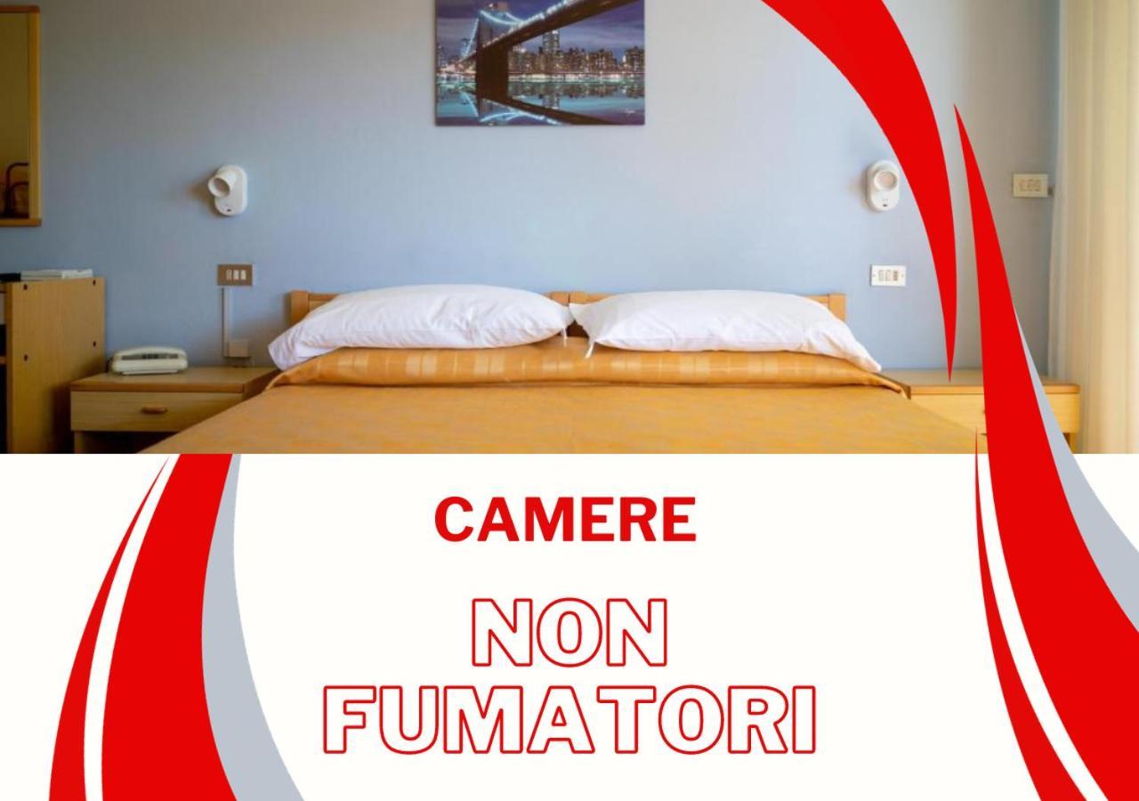 Hotel Quattropalme Tortoreto Екстериор снимка