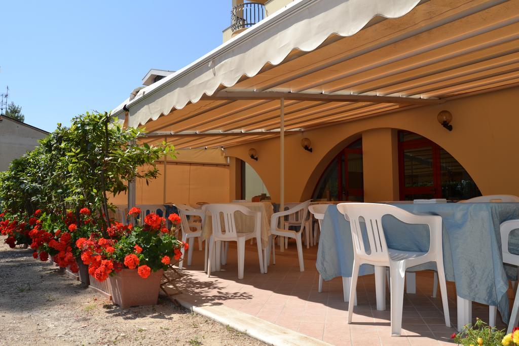 Hotel Quattropalme Tortoreto Екстериор снимка